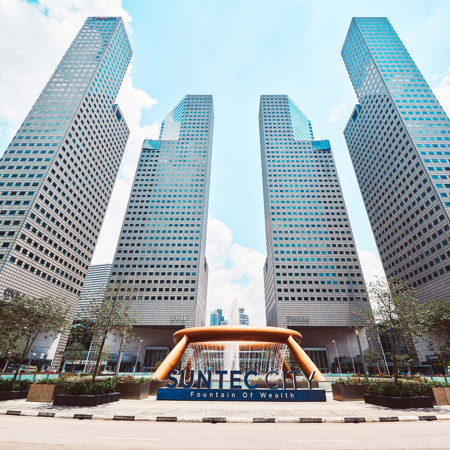 suntec-city-office-tower-singapore